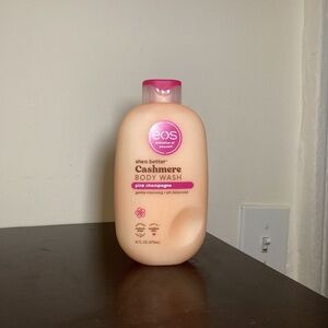 Eos Shea Better Cashmere Bodywash -Pink Champagne